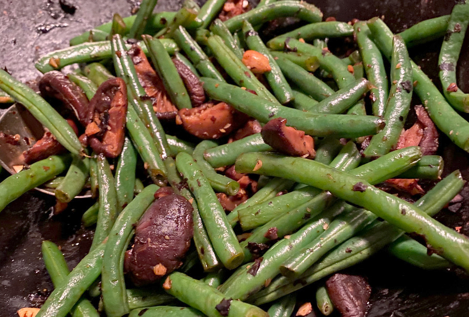 Green Beans with Shiitake Mushrooms, Fermented Black Beans, and Peanut